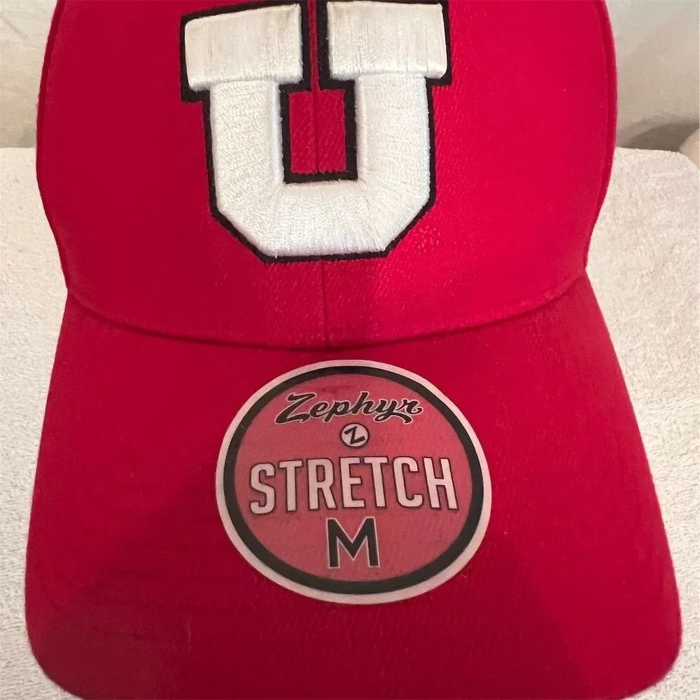 University of Utah Utes Zephyr Red Hat Unisex Adult Size M cap official licensed